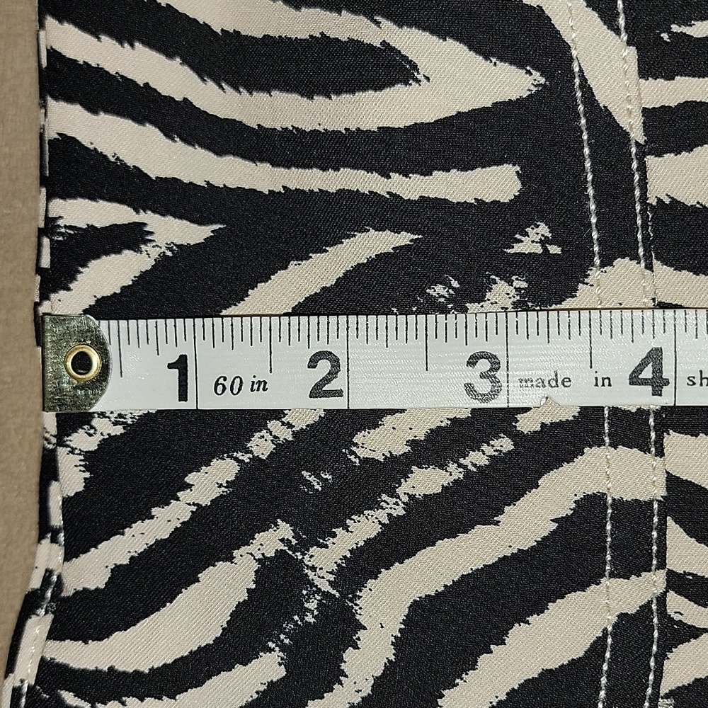 Haver & Blair London Zebra Print Pull-On Pants Size Medium EUC - Picture 6 of 13